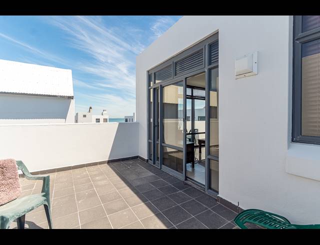 1 BEDROOM APARTMENT SOLD IN BIG BAY